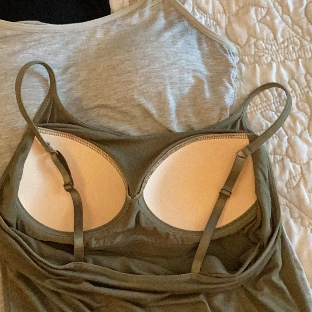 Women's Tank Tops with Built-in Bra (3 pc: blk, gray, olive) Small - Picture 7 of 8
